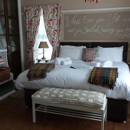 Bed and Breakfast Hooray Henrys Sheringham Exterior foto